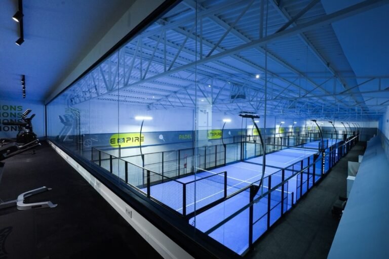 Empire Padel 🎾Un nuevo centro indoor de pádel en Hospitalet de Llobregat